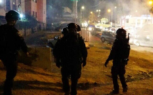 Les forces de police opèrant à Jérusalem-Est, le 13 octobre 2022. (Crédit : Police israélienne)