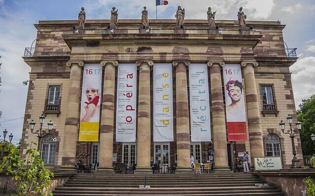 L'Opéra de Strasbourg, situé Place Broglie. (Crédit : Stefano Merli)