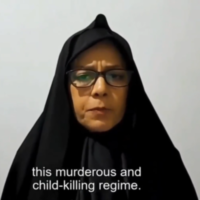Farideh Moradkhani, nièce du guide suprême iranien, l'ayatollah Ali Khamenei, dans une vidéo publiée en ligne critiquant le régime de son oncle. (Crédit : Twitter)
