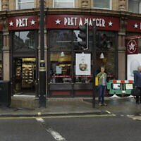 Un point de vente de Pret A Manger, à Londres. (Crédit : Matt Dunham/AP)