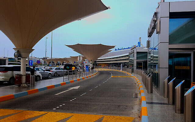 Aéroport international d’Abu Dhabi en 2022. (Crédit : CC BY-SA Moleoz/Wikipedia)