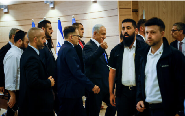 Le Premier ministre désigné, Benjamin Netanyahu, à la Knesset le 28 décembre 2022. (Crédit : Olivier Fitoussi/Flash90)