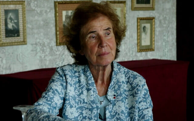 Beate Klarsfeld sera présente au prochain festival du film juif de Jérusalem pour la projection de 'Klarsfeld: Une Histoire d'amour', le 19 décembre 2022. (Autorisation : PR)