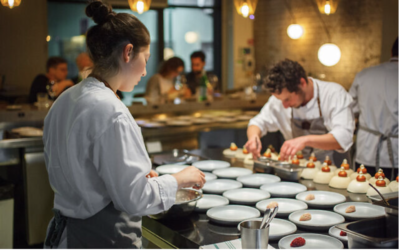 Le restaurant OCD Tel Aviv a remporté le prix du meilleur restaurant lors des Israeli Kitchen Awards 2022. (Crédit : OCD Tel Aviv)