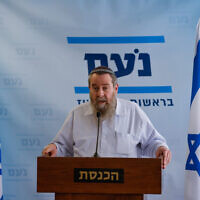 Le chef de Noam Avi Maoz s'exprime lors d'une réunion de fonction à la Knesset à Jérusalem, le 30 janvier 2023. (Crédit : Olivier Fitoussi/Flash90)