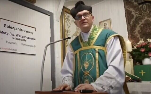 Capture d’écran d'une vidéo du prêtre polonais Michał Woźnicki, 2021. (YouTube. Utilisé conformément à l’article 27a de la Loi sur les droits d’auteur)