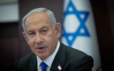 Le Premier ministre Benjamin Netanyahu dirige une conférence du gouvernement au bureau du Premier ministre de Jérusalem, le 29 janvier 2023. (Crédit : Yonatan Sindel/Flash90)