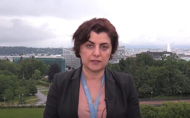 La journaliste de France 24 Dina Abi Saab, lors d'un reportage depuis Genève, en Suisse, le 10 juin 2019. (Crédit : France 24)
