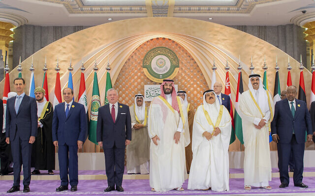 Les dirigeants des pays arabes avant le sommet de la Ligue arabe à Jeddah, en Arabie saoudite, le 19 mai 2023. (Crédit : Agence de presse saoudienne via AP)