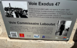 Inauguration de voies navigables du port de Sète en hommage aux passagers de l'Exodus et au commissaire Laurent Leboutet, Juste parmi les nations. (Crédit : Yonathan Arfi / Twitter)