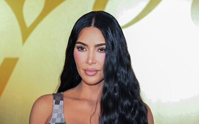Dans le prochain épisode des 'Kardashians', Kim aborde l'antisémitisme de  Kanye - The Times of Israël