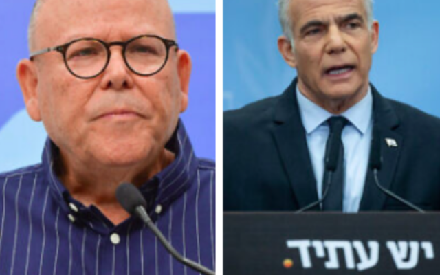 Photo montage - à gauche : Le chef de la Histadrout, Arnon Bar-David, annonçant une grève générale pour protester contre la réforme judiciaire, lors d'une conférence de presse, à Tel Aviv, le 27 mars 2023. (Crédit : Avshalom Sassoni/Flash90). A droite : Le chef du parti Yesh Atid, Yair Lapid, pendant une réunion de faction à la Knesset, le 29 mai 2023. (Crédit : Yonatan Sindel/Flash90)