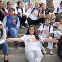 Les participantes au camp de filles "One Team" qui s'est déroulé du 1er au 10 août 2023 à Kfar Silver près d'Ashkelon. (Crédit : Hillel Lasri)