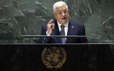 Le président de l'Autorité palestinienne, Mahmoud Abbas, s'adressant à la 78e session de l'Assemblée générale des Nations unies, à New York, le 21 septembre 2023. (Crédit : Richard Drew/AP Photo)