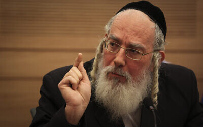 Le député du parti Yahadout HaTorah Yisrael Eichler, lors d'une réunion de la commission des affaires intérieures à la Knesset à Jérusalem, le 24 février 2014. (Crédit : Hadas Parush/Flash90)