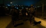 Illustration : Les troupes israéliennes opérant en Cisjordanie, à l'aube du 21 septembre 2023. (Crédit : Armée israélienne)