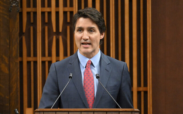 Le Premier ministre canadien Justin Trudeau s'adresse au parlement canadien à Ottawa, le 24 mars 2023. (Crédit : Mandel Ngan/Pool via AP)