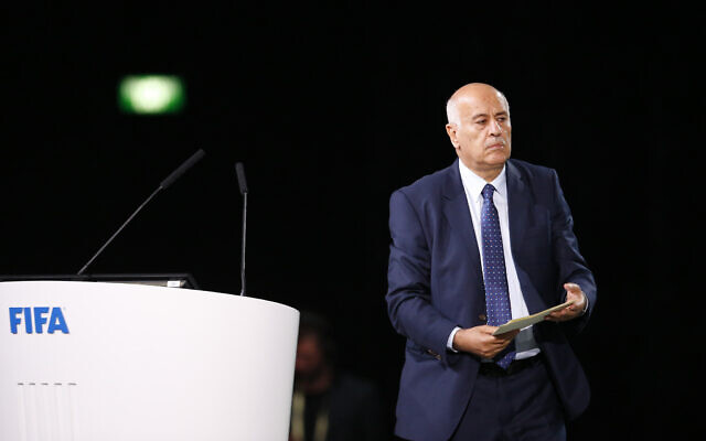 Le chef de la Fédération palestinienne de football Jibril Rajoub après son discours au congrès de la FIFA, à Moscou, le 13 juin 2018. (Crédit : Alexander Zemlianichenko/AP)