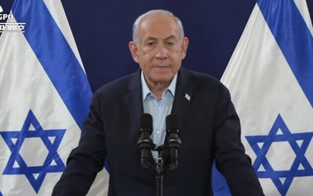 Le Premier ministre Benjamin Netanyahu lors d’une conférence de presse, le 22 novembre 2023. (Capture d’écran/YouTube)