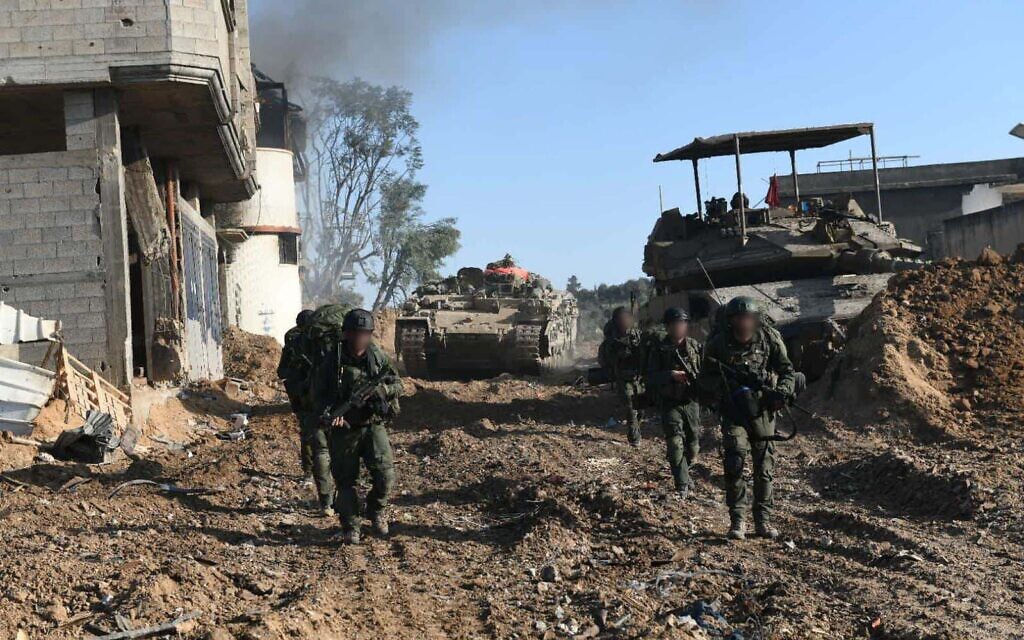 Les troupes de l’armée israélienne opérant à Gaza, sur une photo non datée publiée le 26 janvier 2024. (Crédit : Armée israélienne)