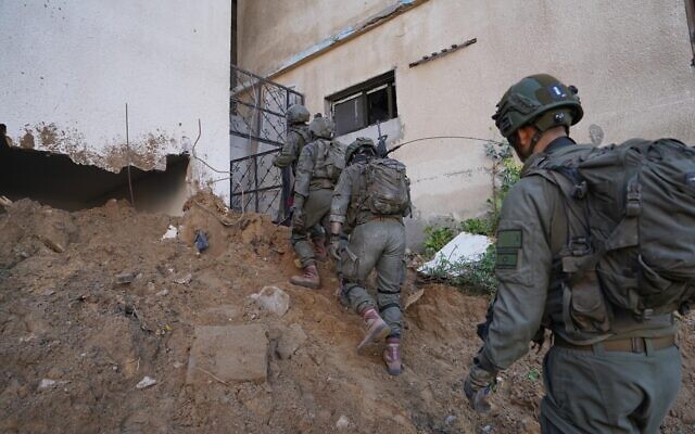 Les troupes en opération à Gaza dans une photo non-datée diffusée le 31 janvier 2024. (Crédit : Armée israélienne)