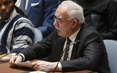 Le ministre des Affaires étrangères de l'Autorité palestinienne Riyad al-Maliki pendant une réunion du Conseil de sécurité des Nations unies, au siège de l'ONU, le 23 janvier 2024. (Crédit : Yuki Iwamura/AP)