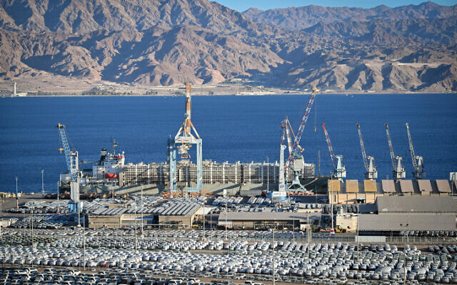 Le port d'Eilat, le 3 janvier 2024. (Crédit : Yehuda Ben Itach/Flash90)