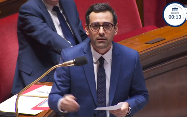 Le nouveau ministre français des Affaires étrangères, Stéphane Séjourné, à l'Assemblée nationale, le 17 janvier 2024. (Crédit : Capture d'écran X)