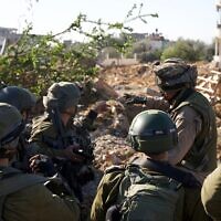 Les troupes en opération dans la bande de Gaza sur une photo non-datée diffusée par l'armée le 24 février 2024. (Crédit : Armée israélienne)