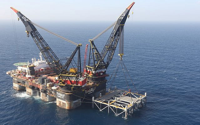 Photo d'archive du 31 janvier 2019 montrant le champ de gaz naturel Leviathan, en mer Méditerranée au large des côtes israéliennes. (Marc Israel Sellem/Pool via AP, Fichier)