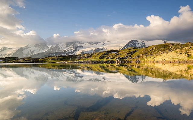 Illustration. Lac Noir sur Plateau d'Emparis, Parc national des Écrins, massif des Écrins, les Alpes, le 22 juin 2014. (Crédit : CC BY-SA 4.0)