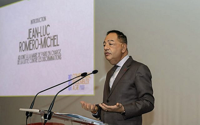 Allocution de Jean-Luc Romero-Michel lors de la 9ᵉ Semaine parisienne de lutte contre les discriminations.

© Club International de Paris – Benjamin Vodant