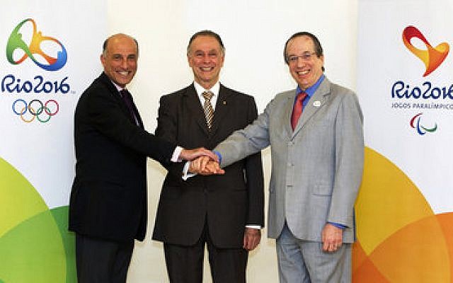 The Jewish trio in charge of the Rio Olympics. Carlos Arthur Nuzman is flanked by Sidney Levy (left) and Leonardo Gryner in 2012. 

Photo by Marcio Rodrigues
