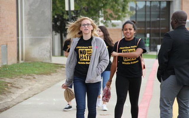 Middle school students wear “No Place for Hate” T-shirts.
Photo courtesdy of Chartiers Valley School District