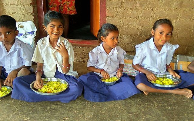 Daily nutritious meals are provided for 1,000 vulnerable children in the slums and villages around Mumbai. (Photo courtesy of Gabriel Project Mumbai)