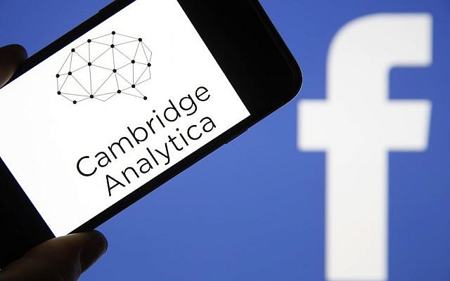 Cambridge Analytica is accused of collecting the personal information of 50 million users of the Facebook social network without their consent. (Photo by Chesnot/Getty Images)