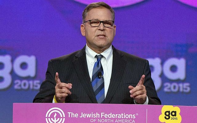 Jerry Silverman, CEO of the Jewish Federations of North America, speaking at his organization’s General Assembly, Nov. 10, 2015. (Photo courtesy of JFNA)