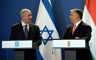 Israeli Prime Minister Benjamin Netanyahu, left, and his Hungarian counterpart Viktor Orban hold a joint news conference at the Parliament building in Budapest, Hungary, in 2017.  (Photo by Haim Zach/Israeli Government Press Office)