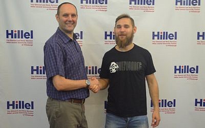 Hillel JUC executive director Dan Marcus introduces new Israel fellow Andrey Kogan.(Photo courtesy of Hillel JUC)