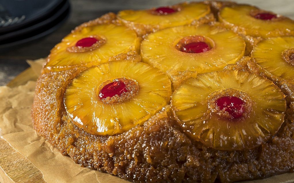 Pineapple upside down cake, a symbol of hospitality from the past. (Photo by bhofack/iStockphoto.com)