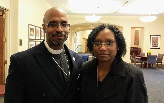 Rev. Eric S.C. Manning of Mother Emanuel in Charleston, South Carolina (left) and Andretta M. Manning flew to Pittsburgh to comfort Rabbi Hazzan Jeffrey Myers and the Tree of Life community. Mother Emanuel was the site of a 2015 hate crime which resulted in the death of nine African Americans who were attending a prayer service. (Photo by Adam Reinherz)