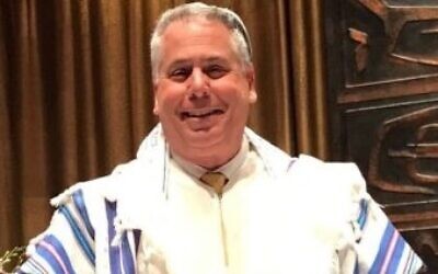 Rabbi Emeritus Jamie Gibson (Photo by Carol Rosenthal)