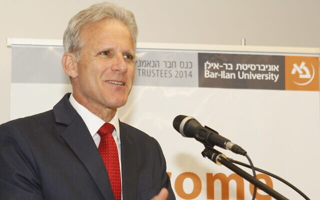 Michael Oren speaks at Bar-Ilan University in Israel in 2014. (Yoni Reif via JTA) Michael Oren speaks at Bar-Ilan University in Israel in 2014. (Yoni Reif via JTA)