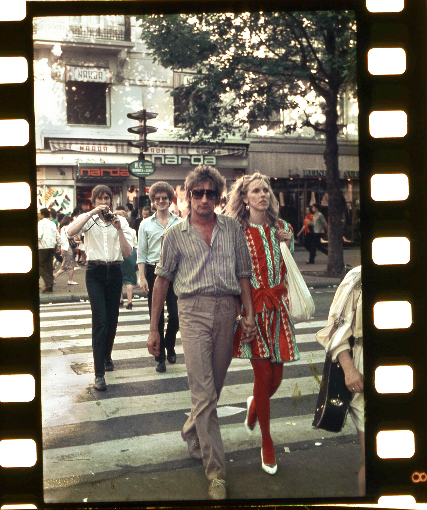"Rod Stewart" by Alain Bachellier is licensed under CC BY-NC-SA 2.0 "Rod Stewart" by Alain Bachellier is licensed under CC BY-NC-SA 2.0