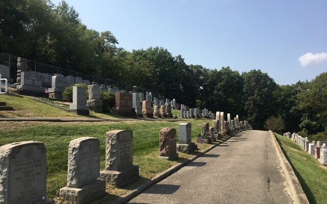 Agudath Achim Cemetery in Beaver Falls (Photo provided by Barry Rudel)