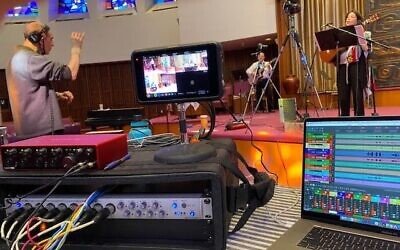 COVID-19 has forced Temple Sinai to celebrate their annual Folk Shabbat virtually. Photo by John Schiller.