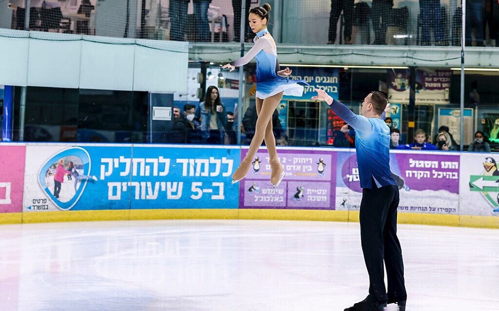 Krasnolpolsky and Kops at Israel's national championships, Dec. 1 2021. (Amit Schussel)