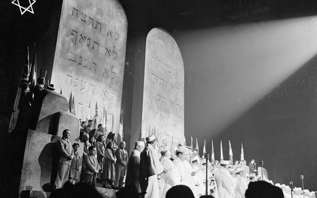 “We Will Never Die,” a memorial pageant for the Jews murdered up to that point by the Nazis, was held in Madison Square Garden on March 9 and 10, 1943. Here, during the final scene, cantors sing the Kaddish for the dead. (Bettmann/Getty Images)