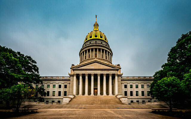 The West Virginia State Capitol houses the West Virginia Legislature and the office of the Governor of West Virginia. (Bill Dickinson via Creative Commons)
