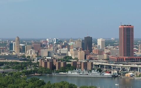 Buffalo, New York skyline (Dekema, creativecommons.org/licenses/by-sa/4.0>, via Wikimedia Commons)